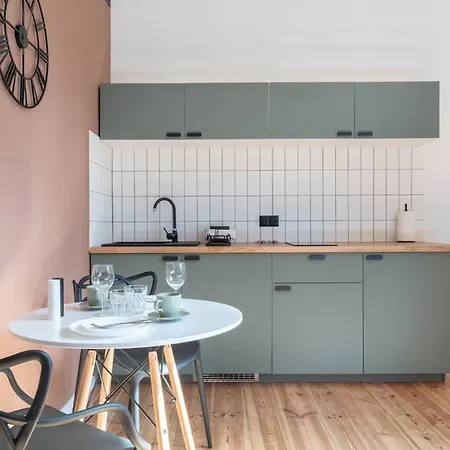 Retro Point Jezyce No2 Lägenhet *