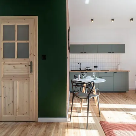 Retro Point Jezyce No2 * Poznań