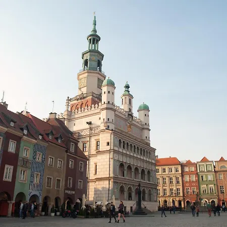 Retro Point Jezyce No2 Apartment