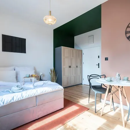 דירה Retro Point Jezyce No2 *