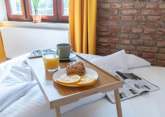 Retro Point Jezyce No2 Apartment *